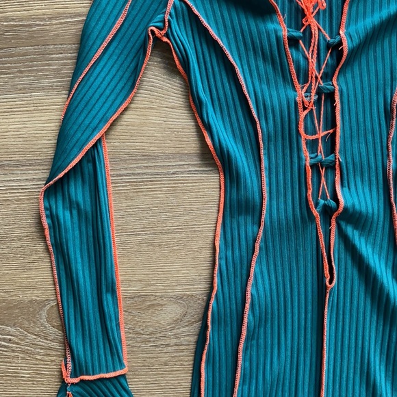 Fashion Nova Dress😇 - Picture 4 of 10